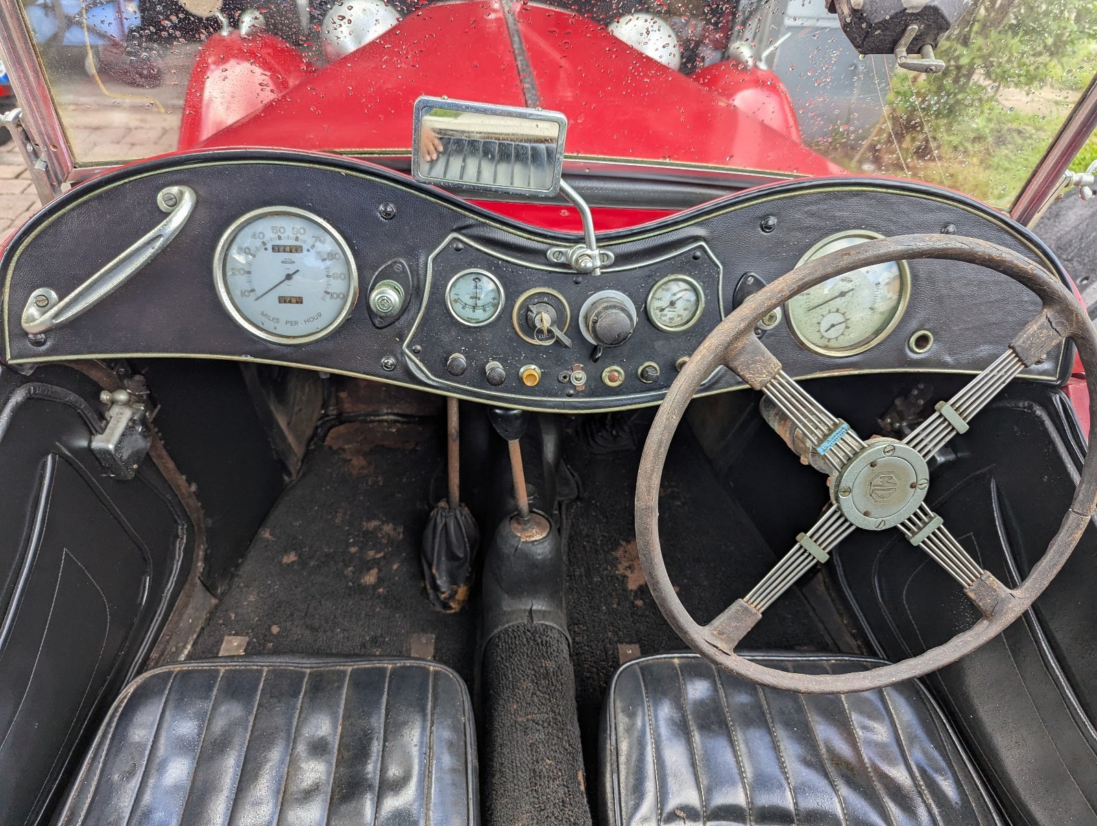 MG-TC-Roadster-1947-15