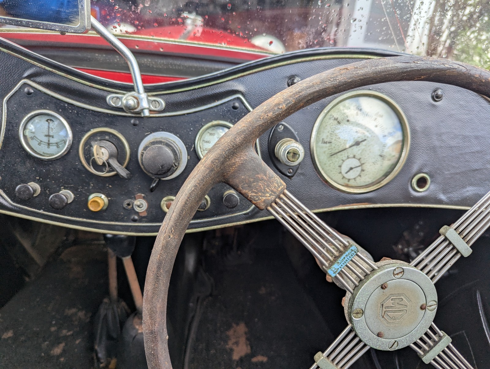 MG-TC-Roadster-1947-17