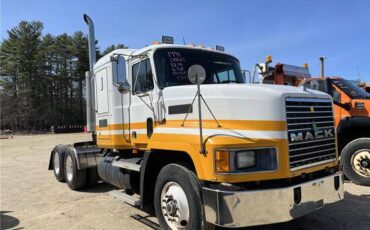 Mack-ch613-diesel-1991-yellow-2
