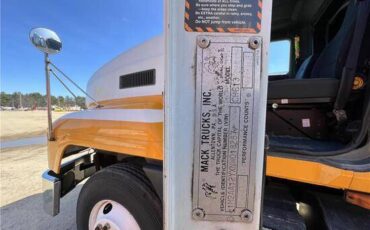 Mack-ch613-diesel-1991-yellow-4
