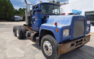 Mack-r-model-diesel-1984-2