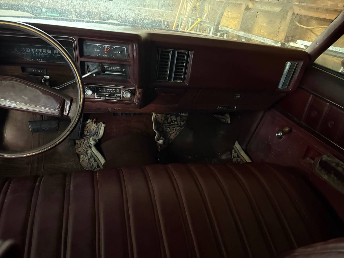 Malibu-classic.-1976-4