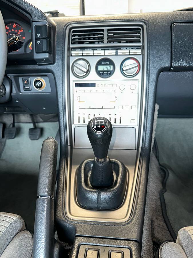 Mazda-1985-blue-4