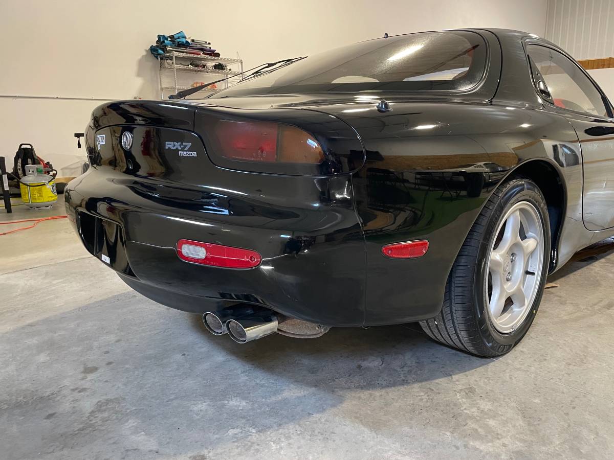 Mazda-1993-black-3