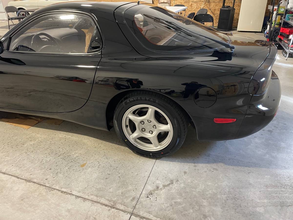 Mazda-1993-black-7