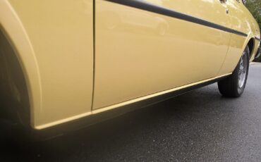 Mazda-626-1979-Coupe-11