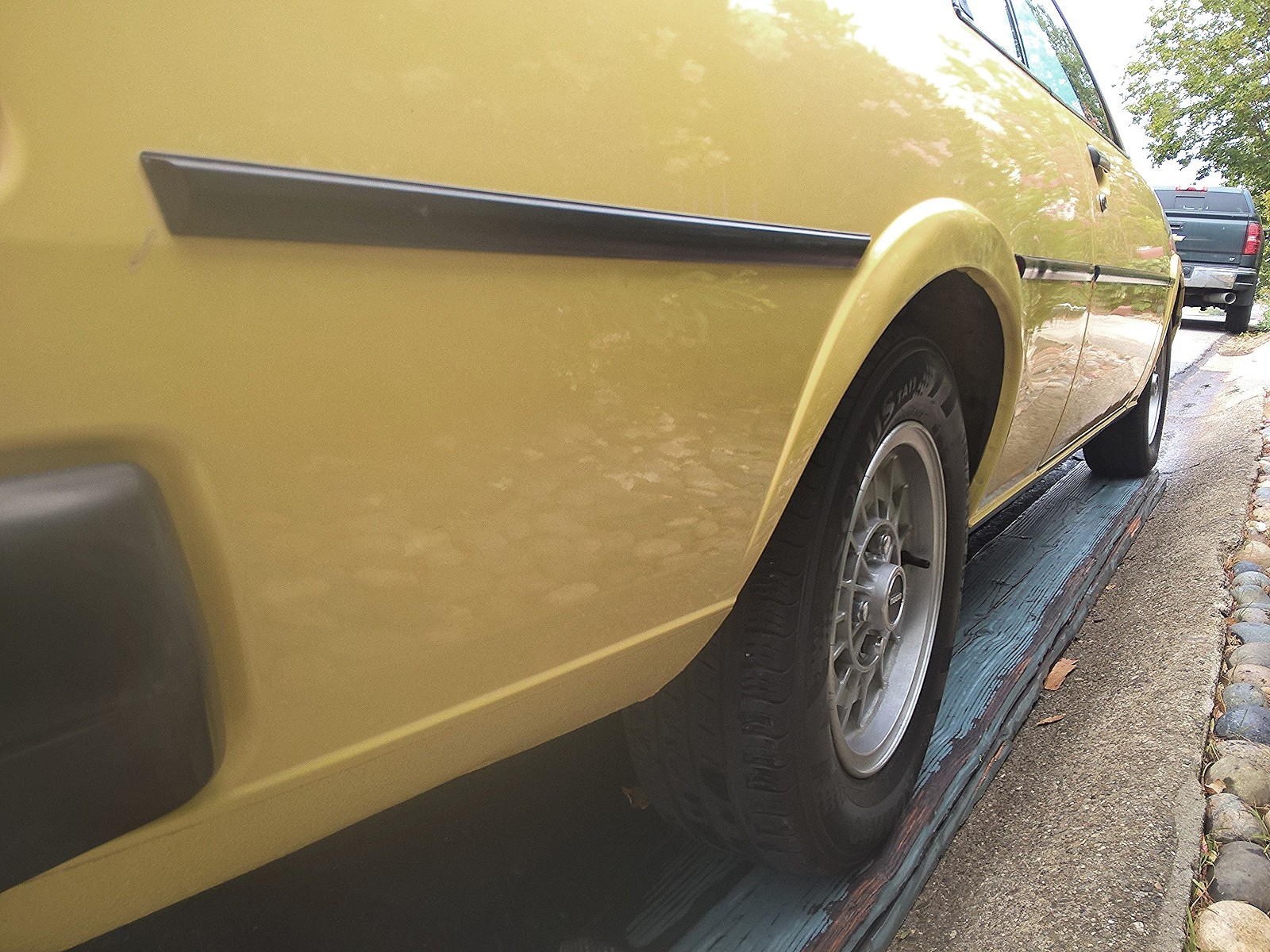 Mazda-626-1979-Coupe-8
