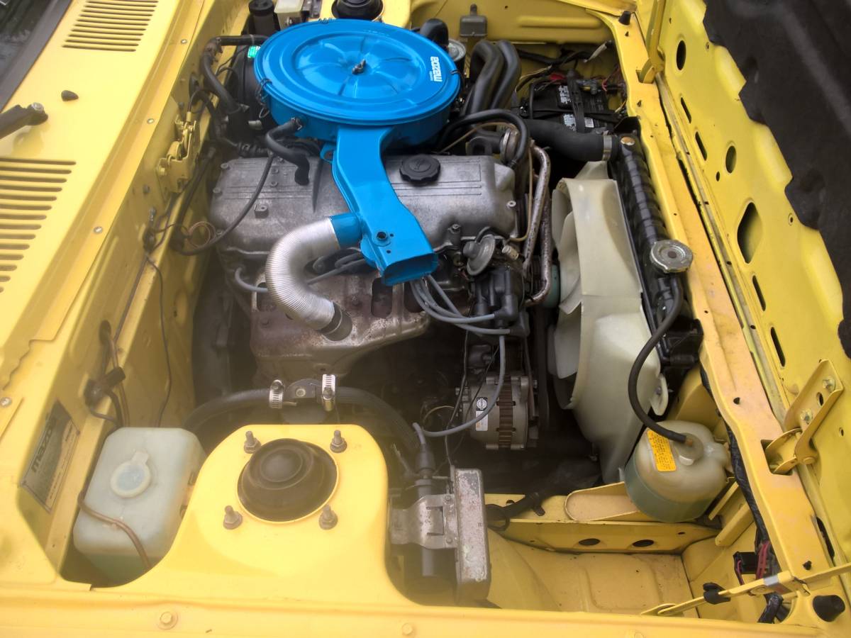 Mazda-626-1979-yellow-3