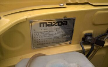 Mazda-626-1979-yellow-4