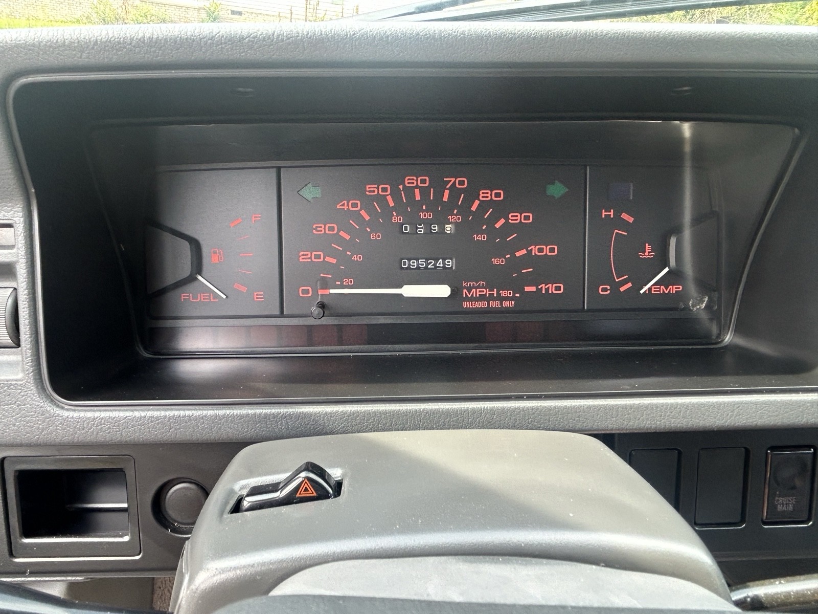 Mazda-B-Series-Pickups-1989-14