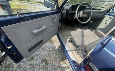 Mazda-B-Series-Pickups-1989-21