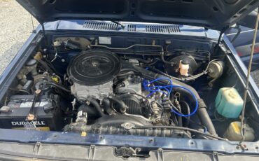 Mazda-B-Series-Pickups-1989-22