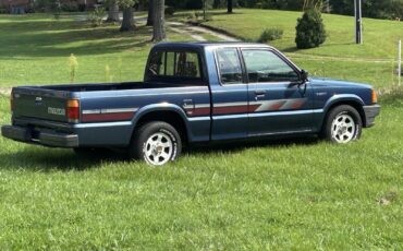 Mazda-B-Series-Pickups-1989