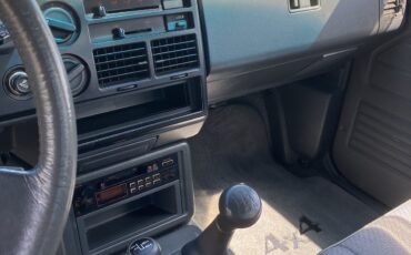Mazda-B-Series-Pickups-1990-Standard-Cab-Pickup-16