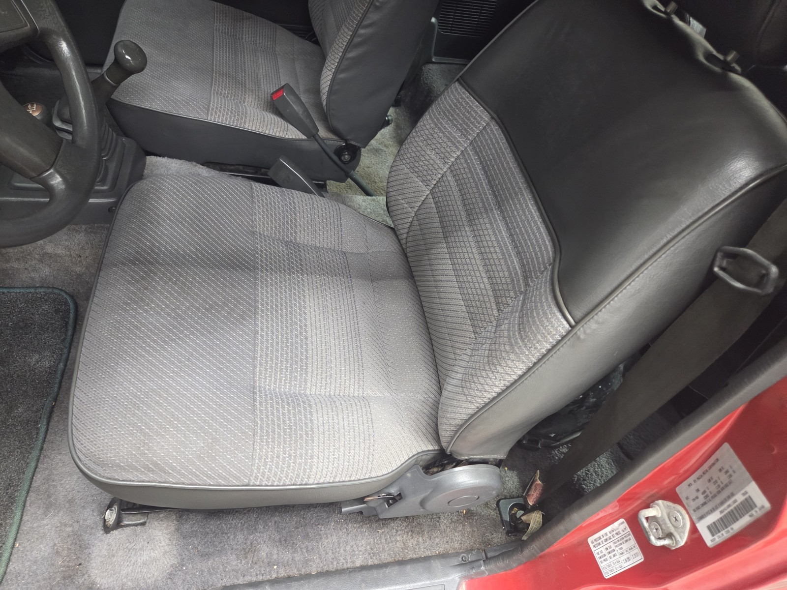Mazda-B-Series-Pickups-1991-25