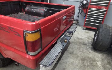 Mazda-B-Series-Pickups-1991-6