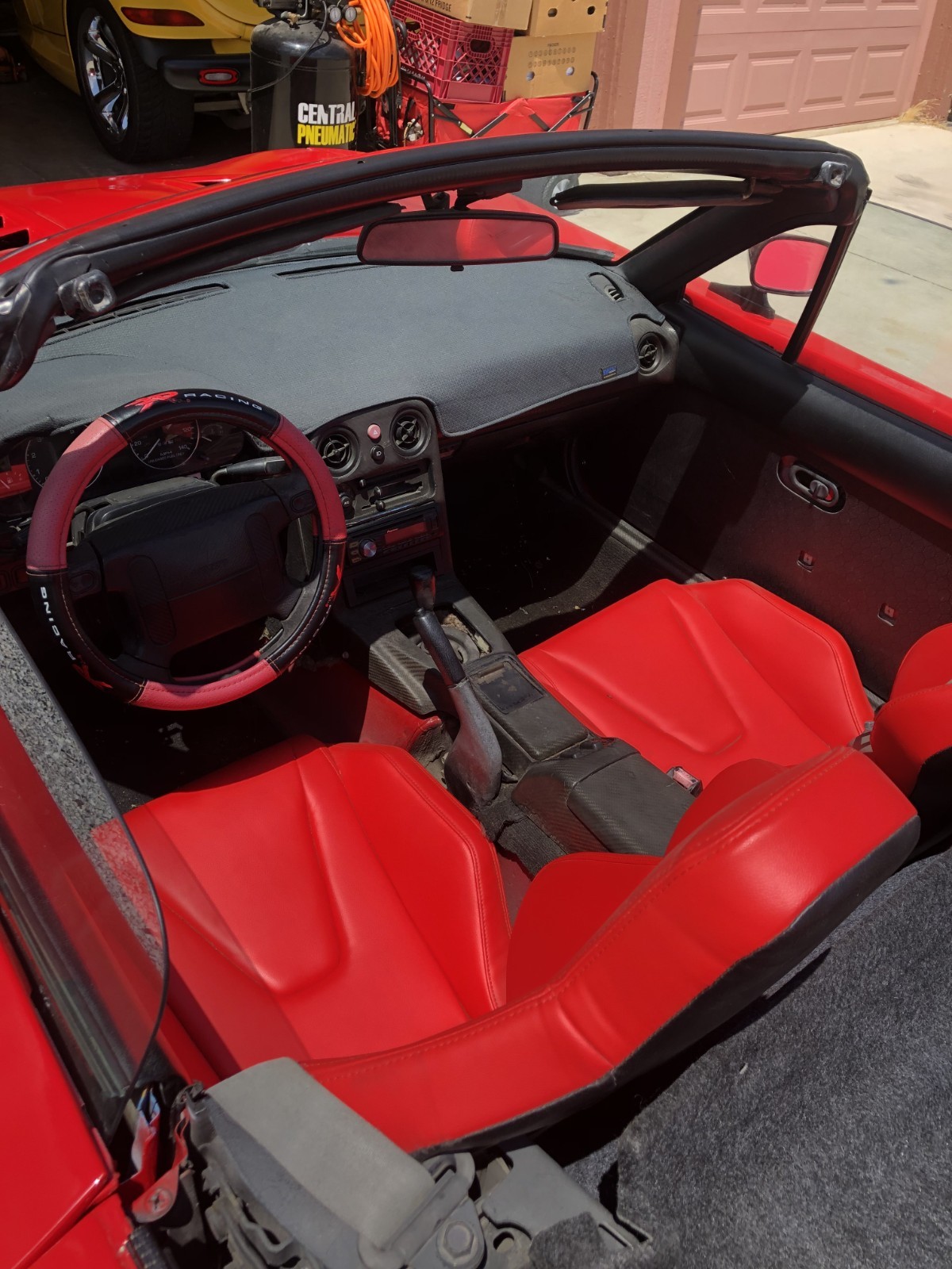 Mazda-MX-5-Miata-1991-Convertible-14