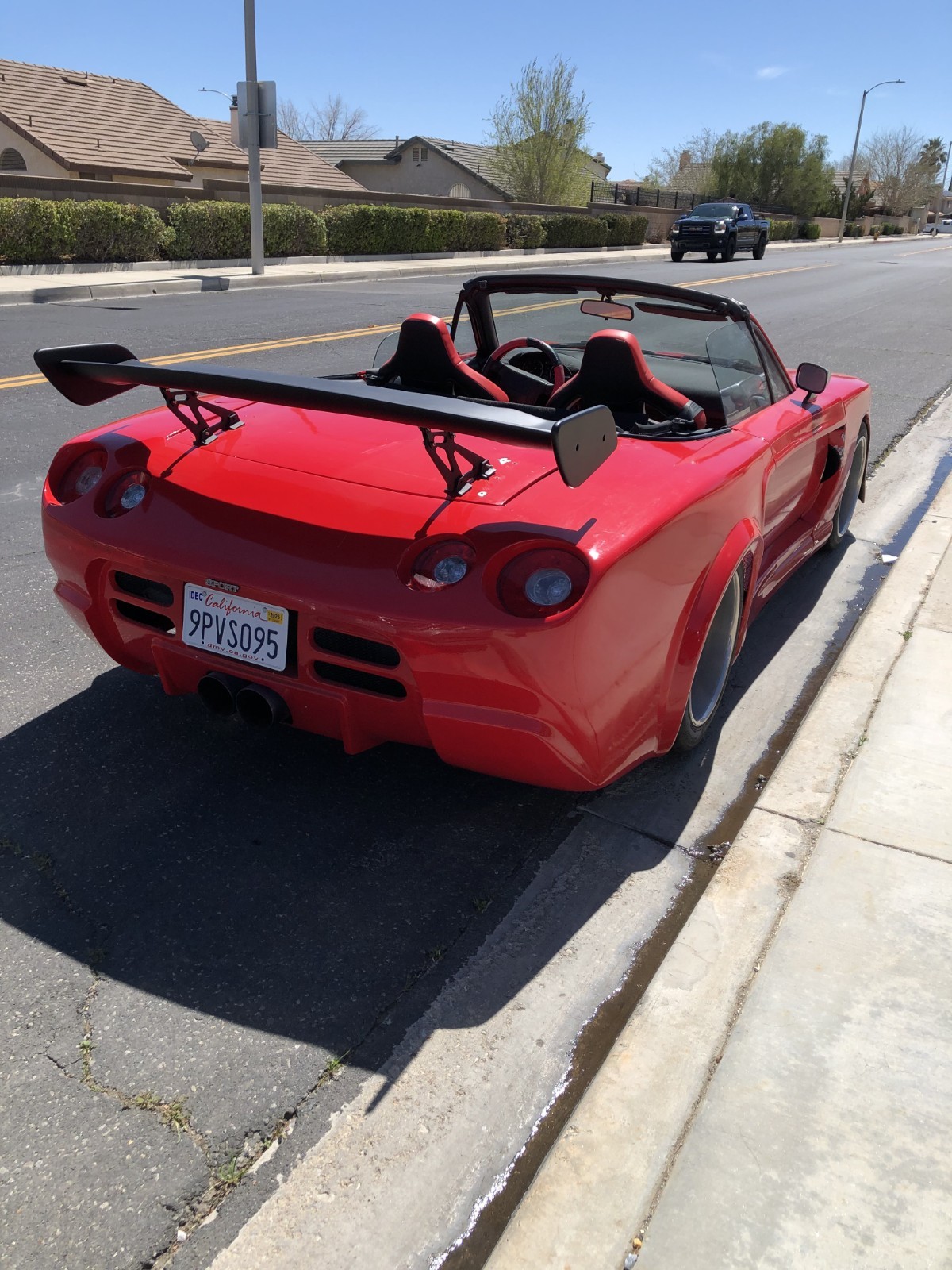 Mazda-MX-5-Miata-1991-Convertible-2