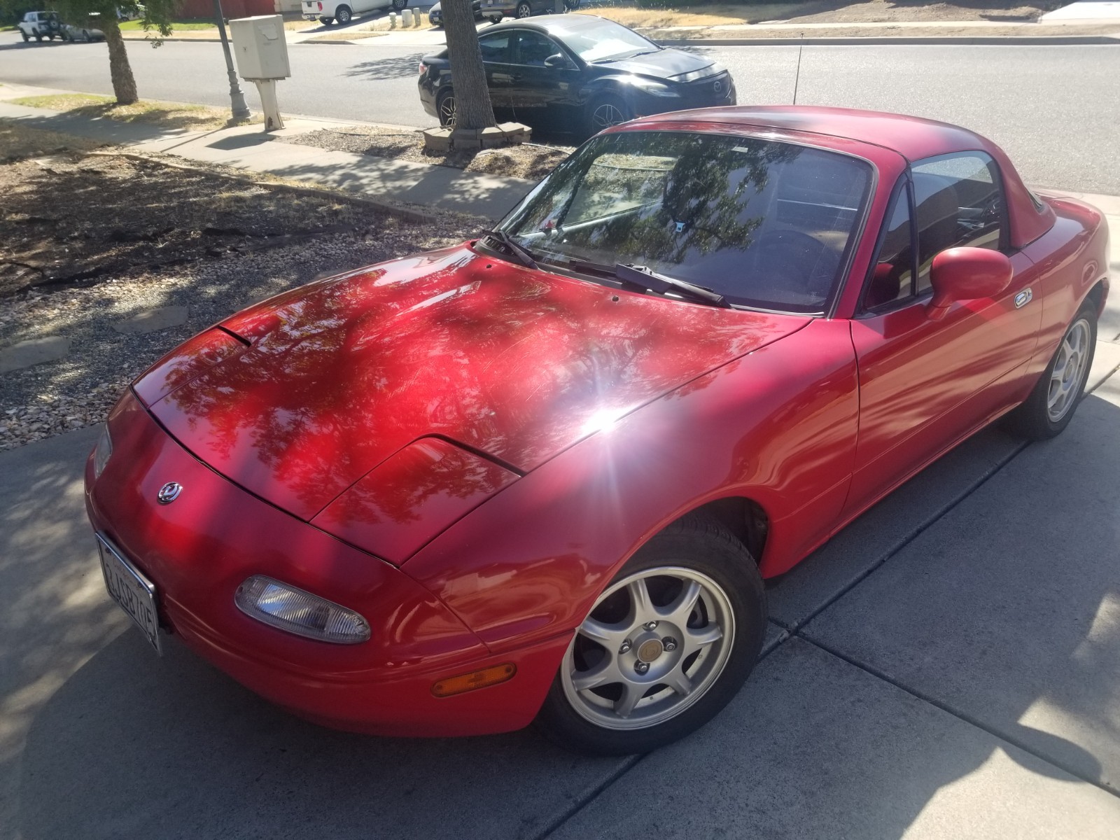Mazda-MX-5-Miata-1994-Convertible-1
