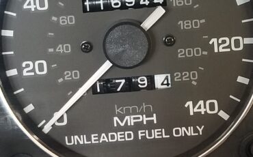 Mazda-MX-5-Miata-1994-Convertible-17