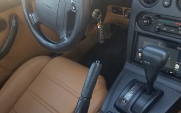 Mazda-MX-5-Miata-1994-Convertible-19
