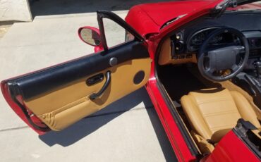Mazda-MX-5-Miata-1994-Convertible-20
