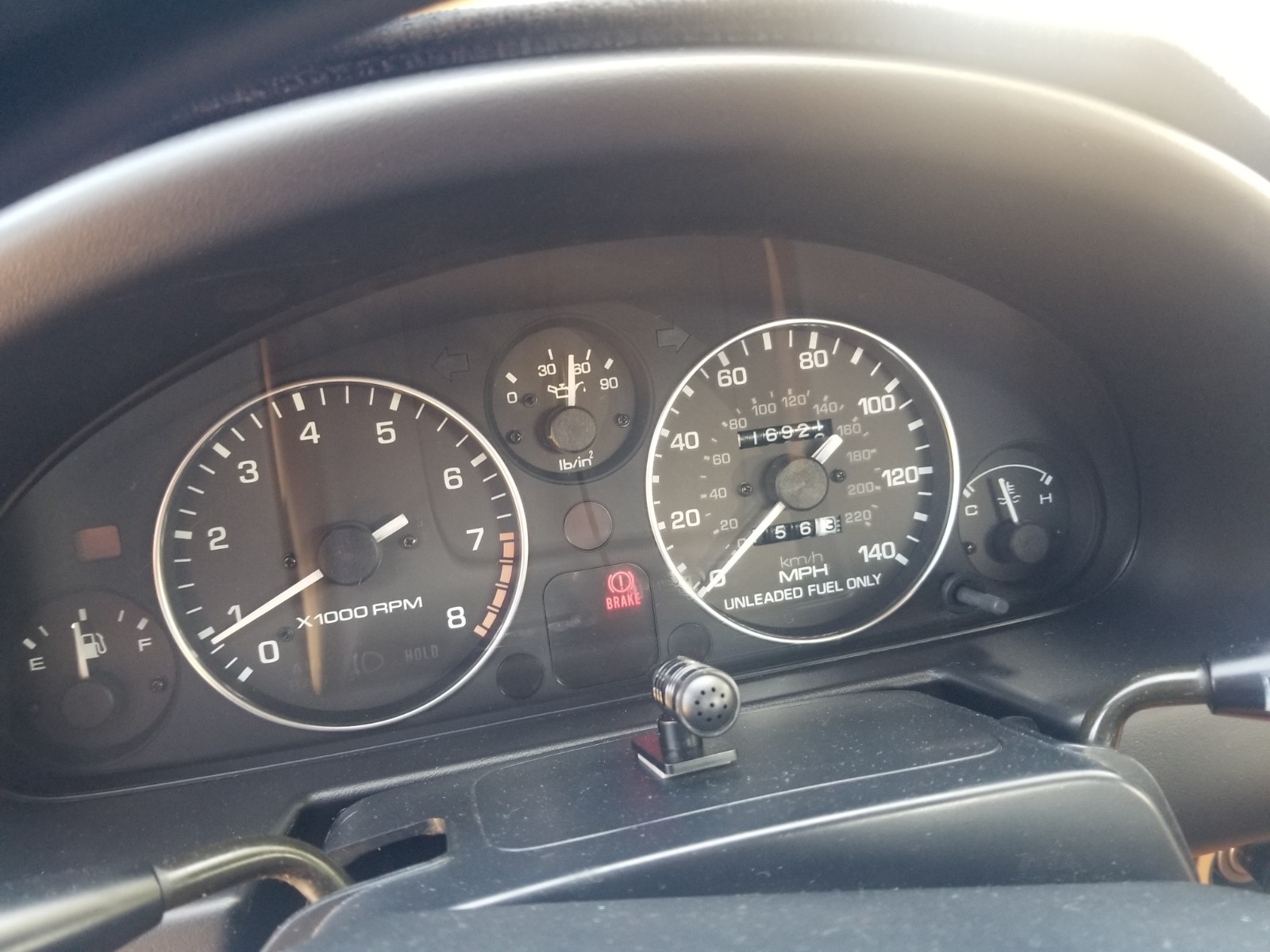 Mazda-MX-5-Miata-1994-Convertible-8