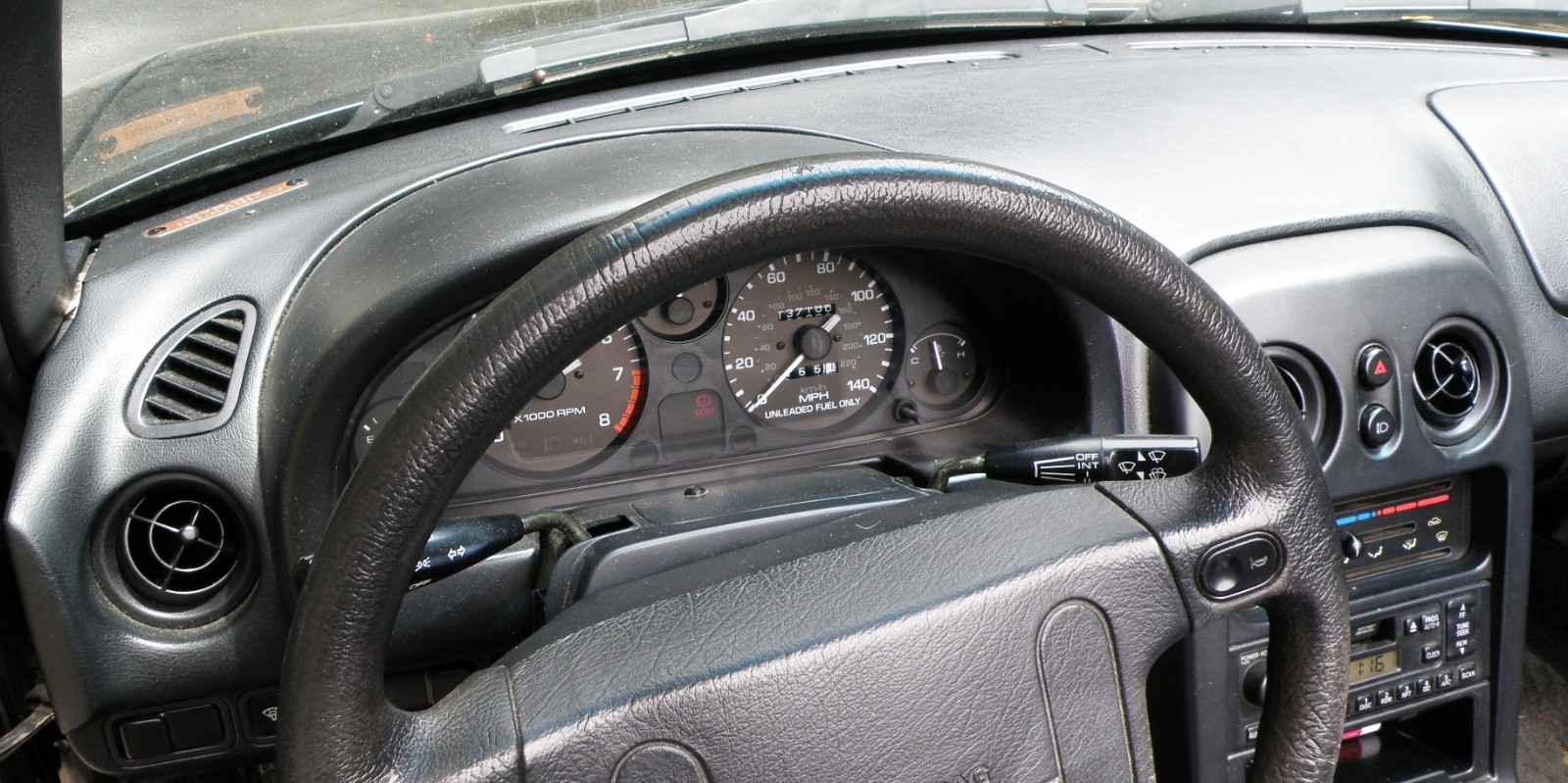 Mazda-MX-5-Miata-1996-Convertible-22