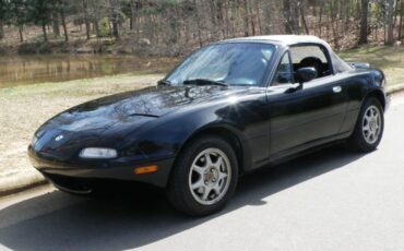 Mazda-MX-5-Miata-1996-Convertible-8