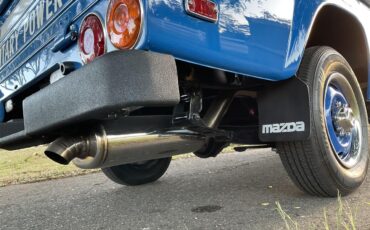 Mazda-Pickup-1974-skyish-blue-black-4