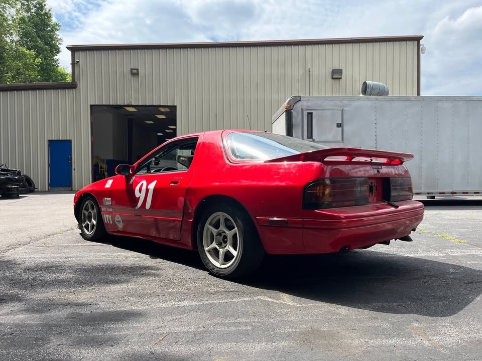 Mazda-RX-7-1986-Coupe-4