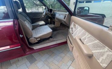 Mazda-b-series-2600i-cab-plus-1992-red-10