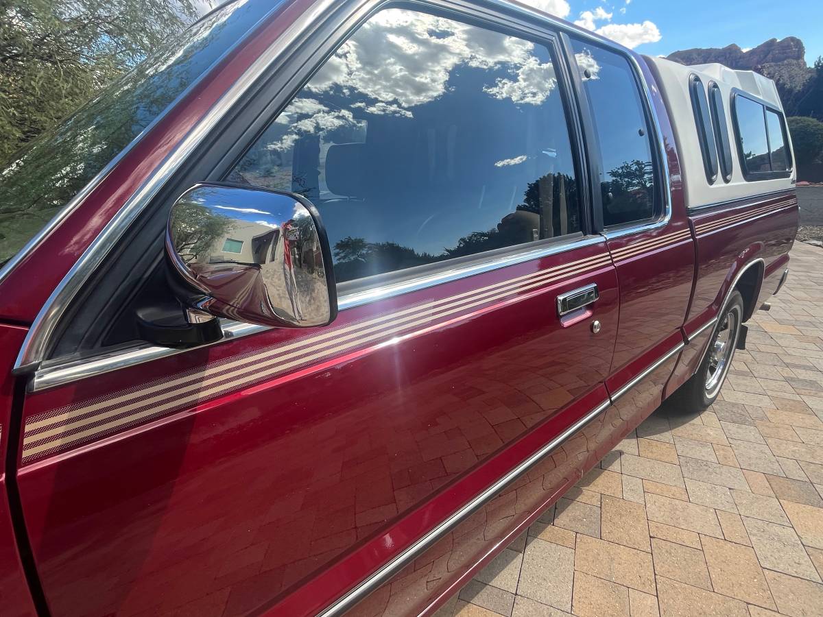 Mazda-b-series-2600i-cab-plus-1992-red-13