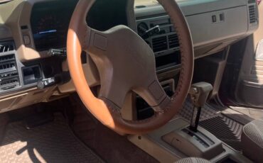 Mazda-b-series-2600i-cab-plus-1992-red-17