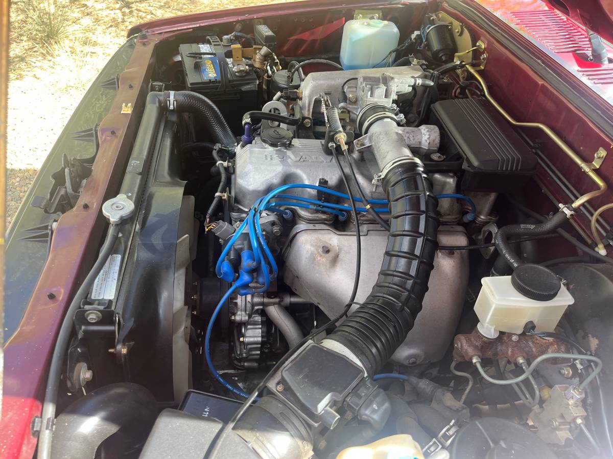 Mazda-b-series-2600i-cab-plus-1992-red-22