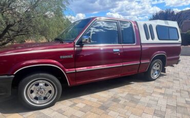 Mazda-b-series-2600i-cab-plus-1992-red