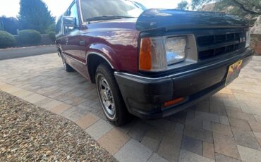 Mazda-b-series-2600i-cab-plus-1992-red-5