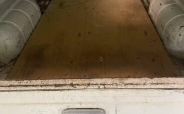 Mazda-b2200-1993-white-2