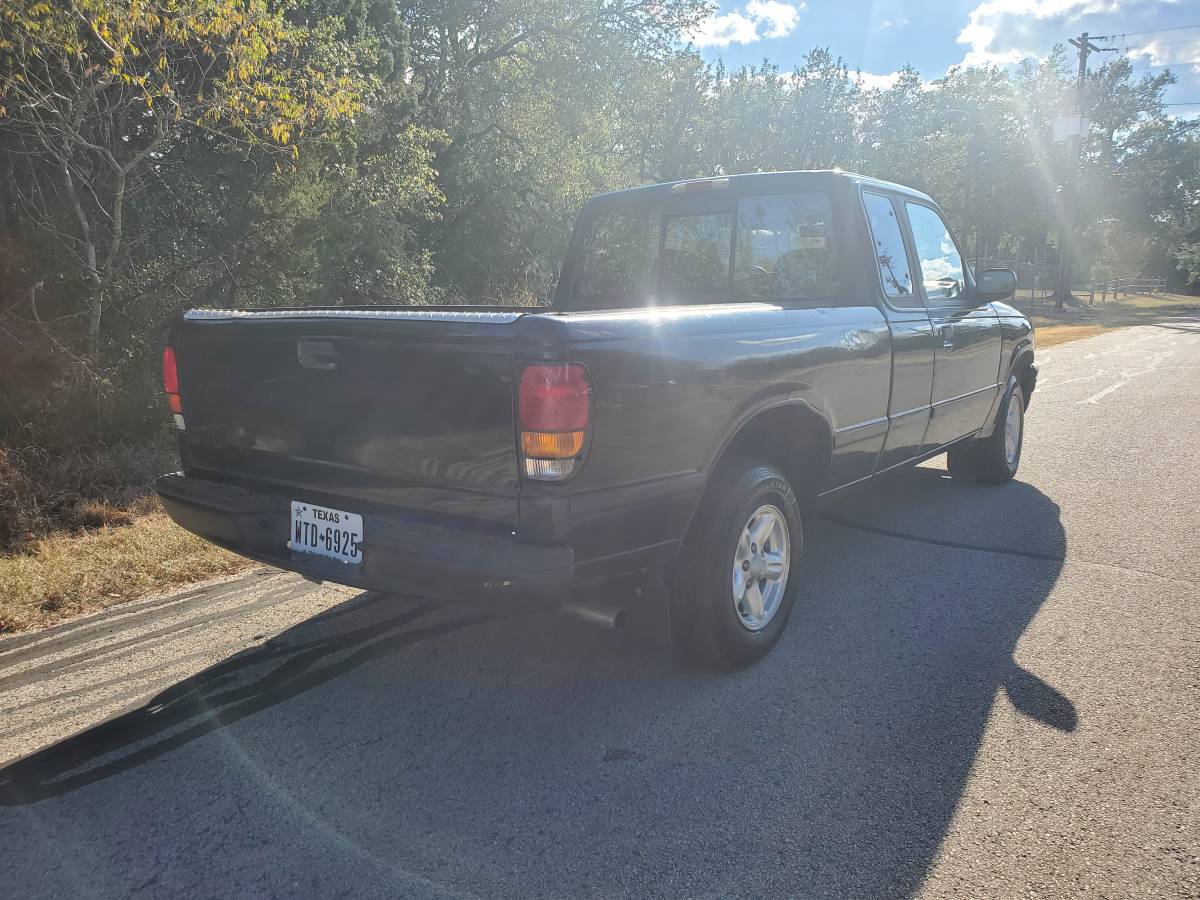 Mazda-b2300-1995-black-9