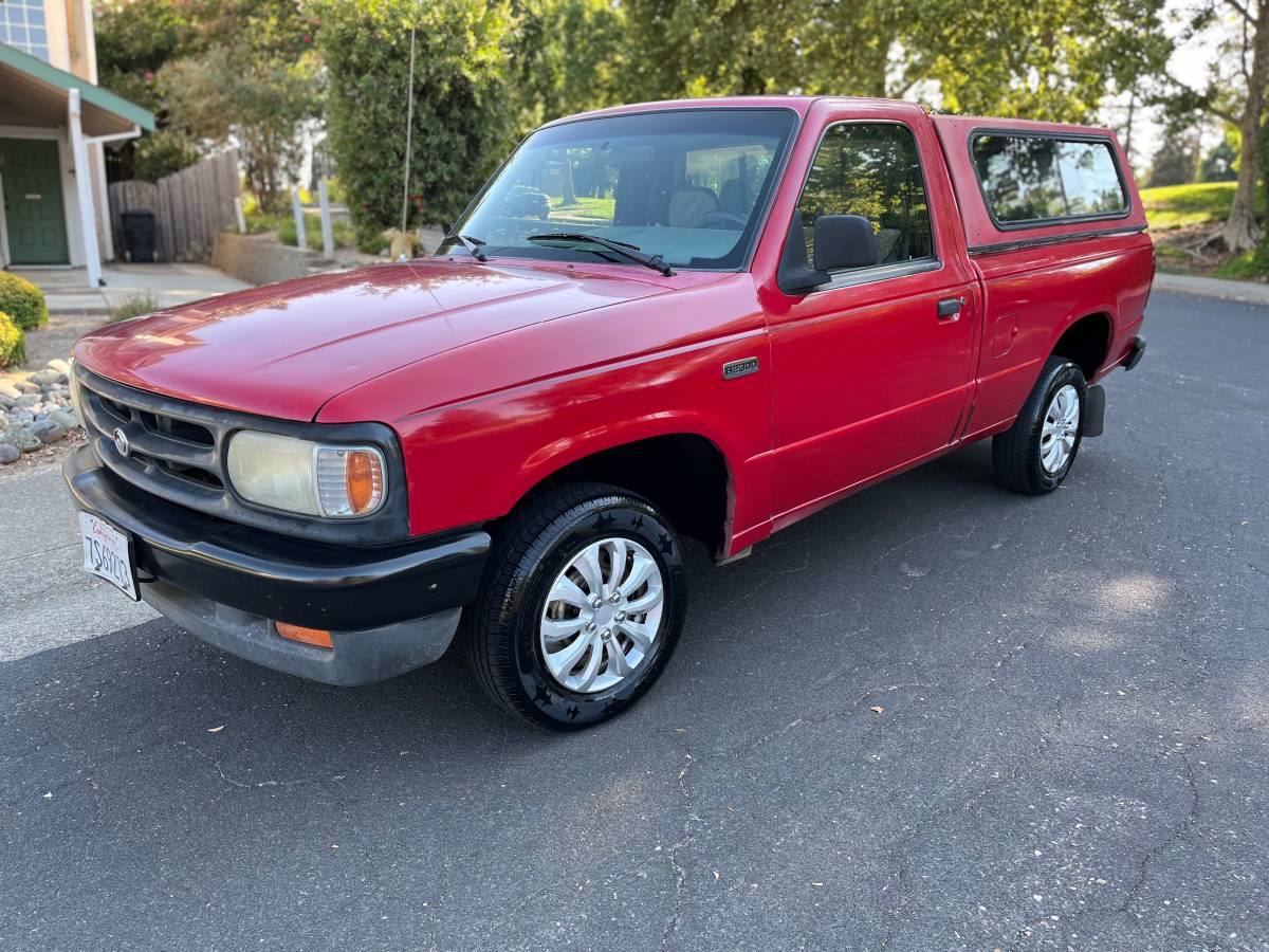 Mazda-b2300-1995-red