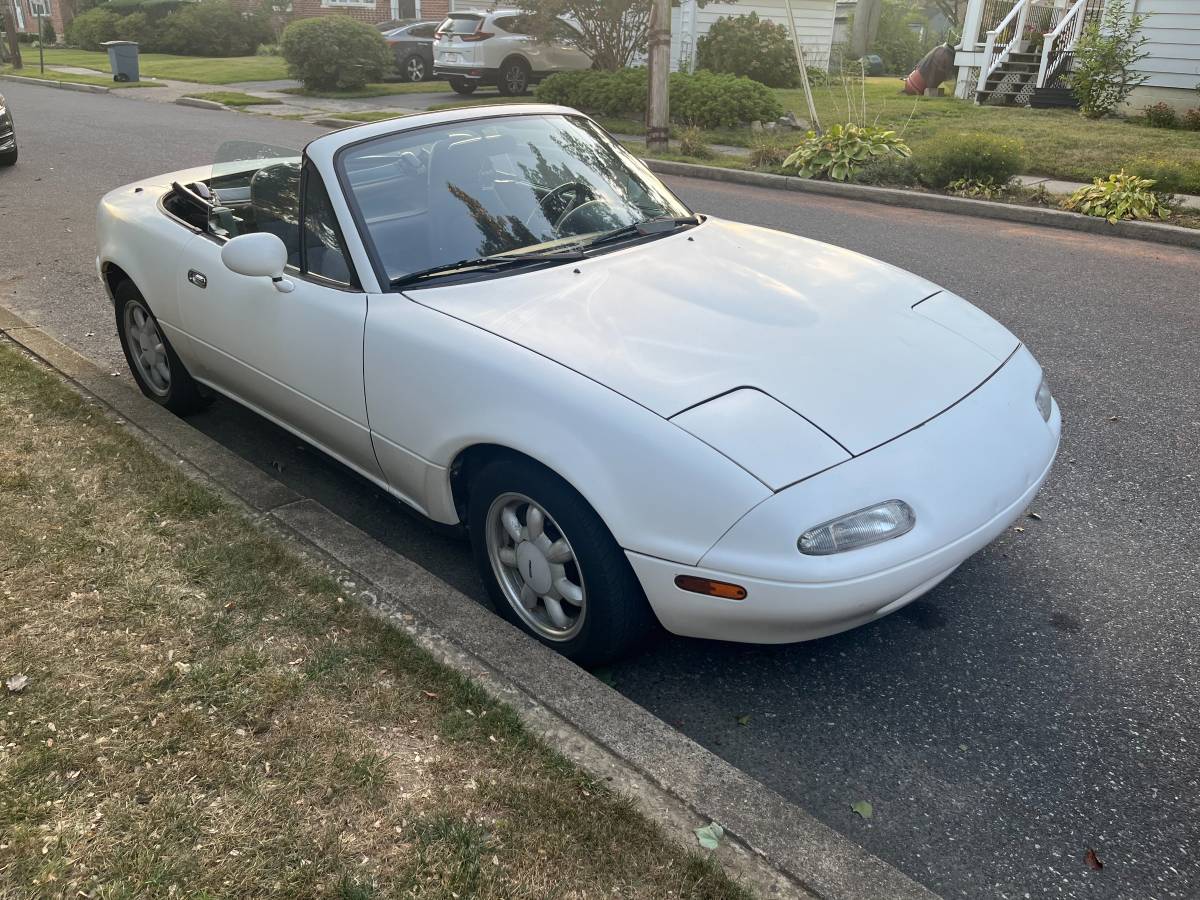 Mazda-miata-1990-1