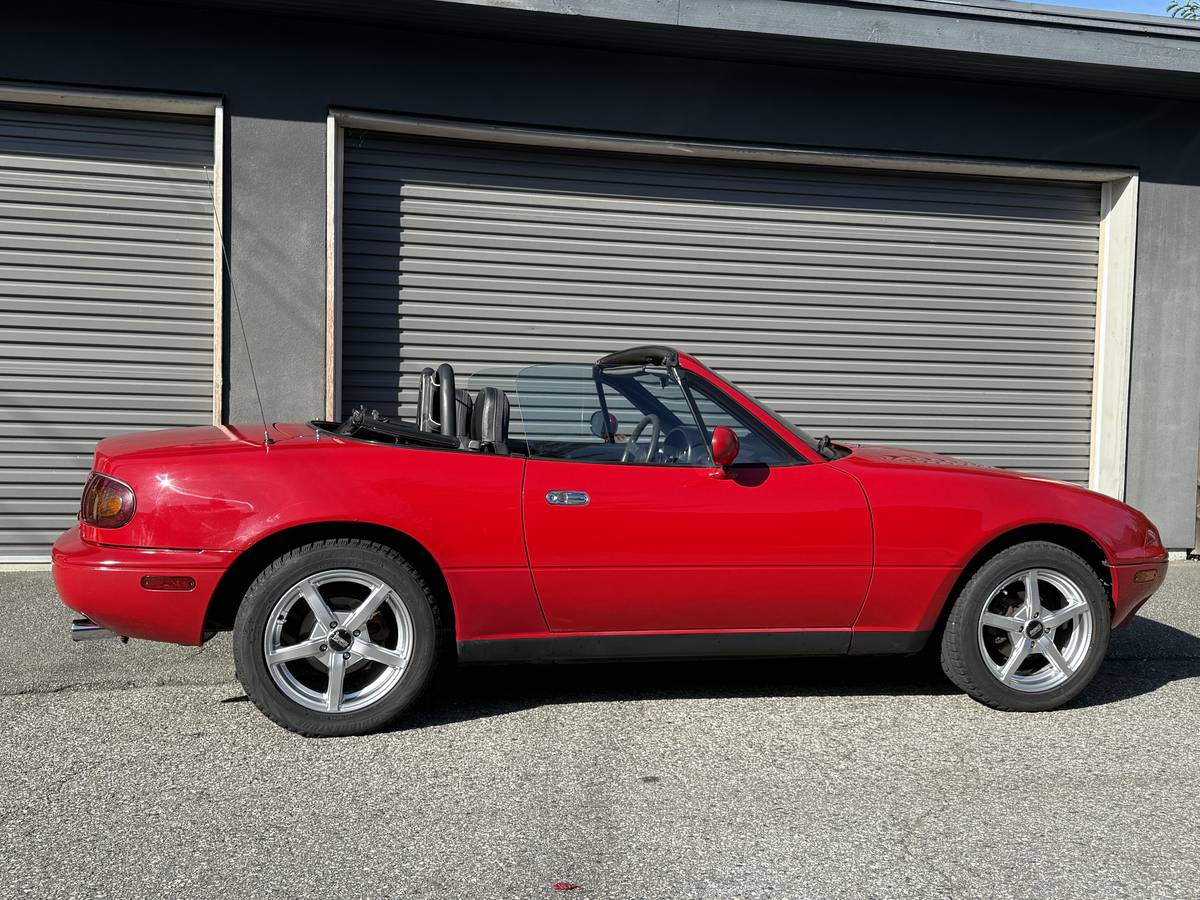 Mazda-miata-1990-red-1