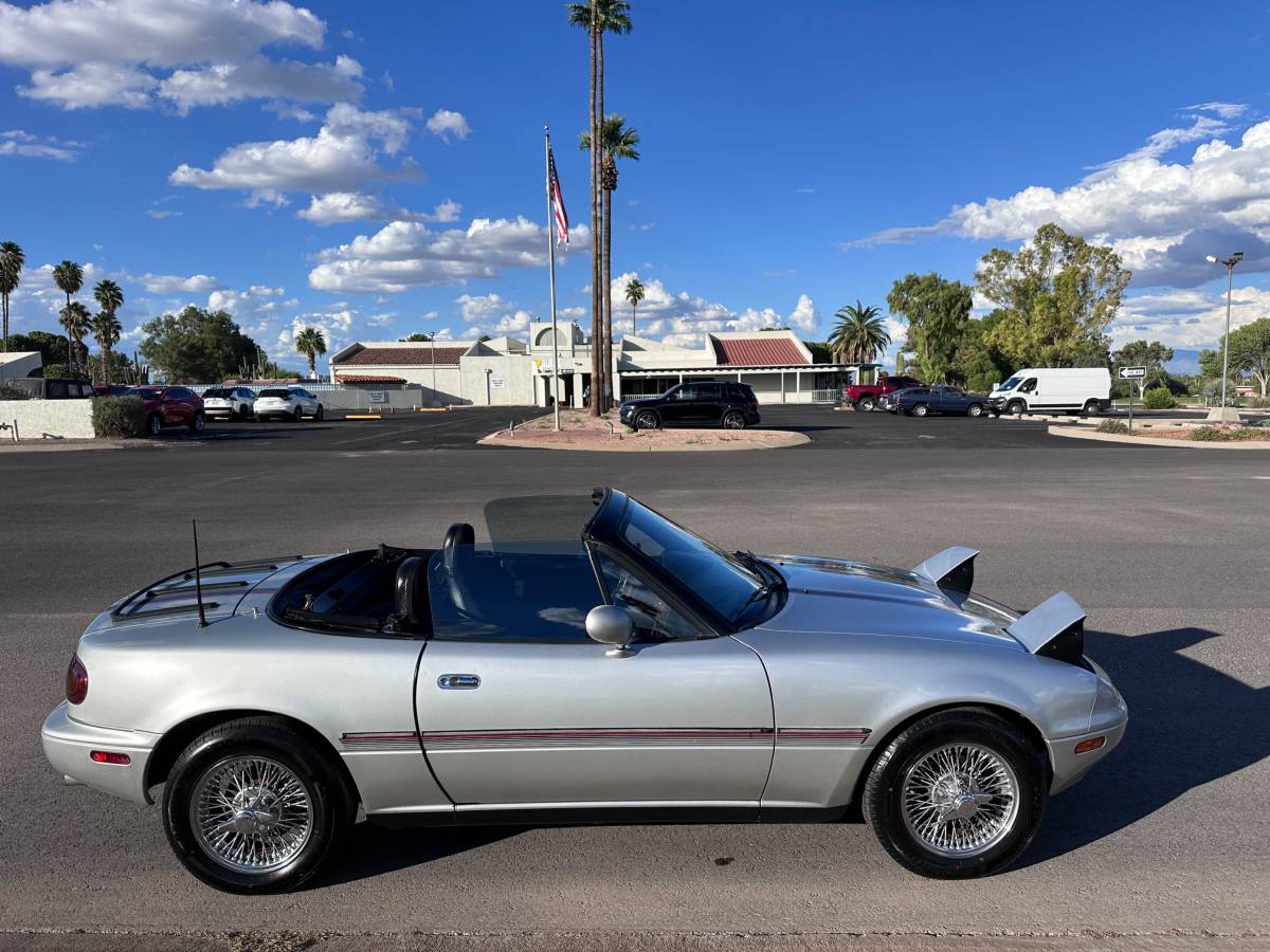 Mazda-miata-1991-silver-11