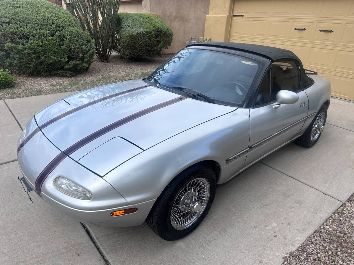 Mazda-miata-1991-silver-23