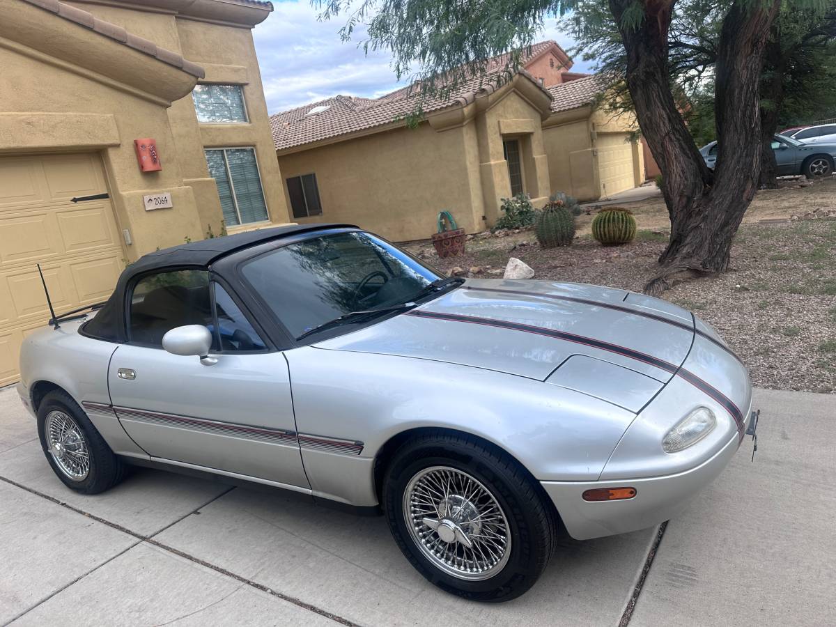 Mazda-miata-1991-silver-7