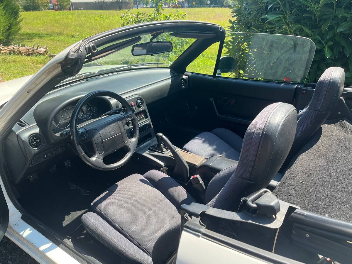 Mazda-miata-1992-3