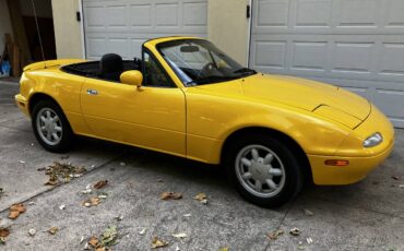 Mazda-miata-1992-yellow-1