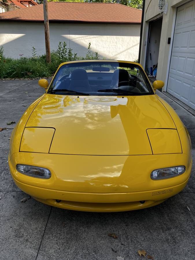 Mazda-miata-1992-yellow-3