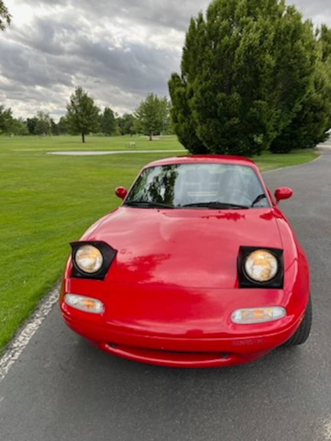 Mazda-miata-mx5-1991-red-3