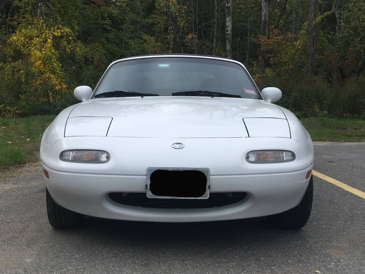 Mazda-mx-5-1993-white-2